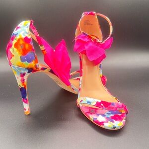 JustFab Floral Heels with Pink Rose Accent – Size 11 EU 42